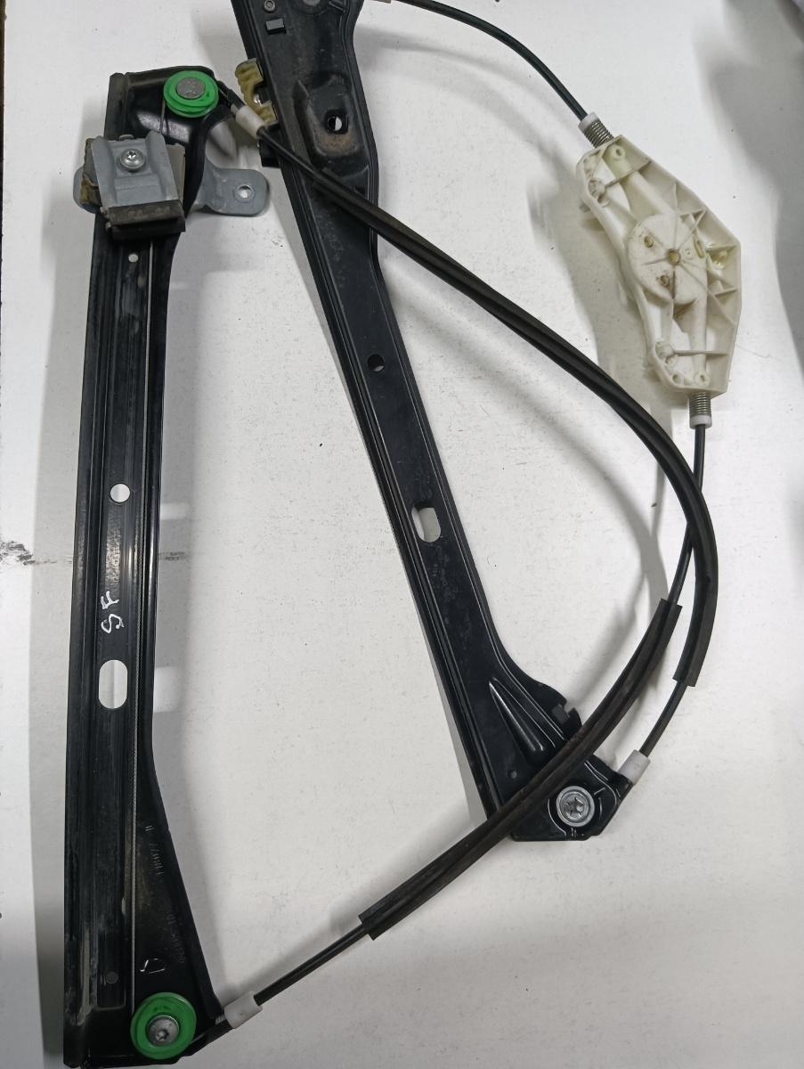 Macara geam electric  stanga fata VOLKSWAGEN GOLF V Variant 1K5 2007 - 2009