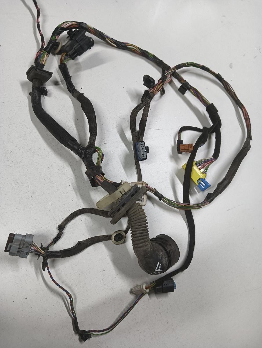 Instalatie electrica usa stanga fata PEUGEOT 508 8D_ 2010 - > HDi Hybrid4 AWC RHC (DW10CTED4)