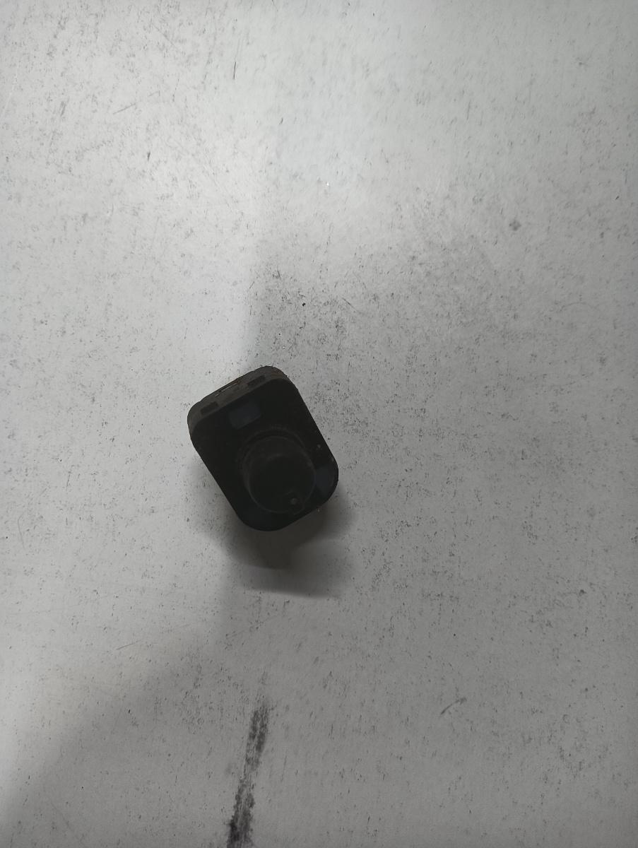 Buton reglaj oglinzi AUDI A4 Convertible 8H7, B6, 8HE, B7 2002 - 2009 8e0959565a