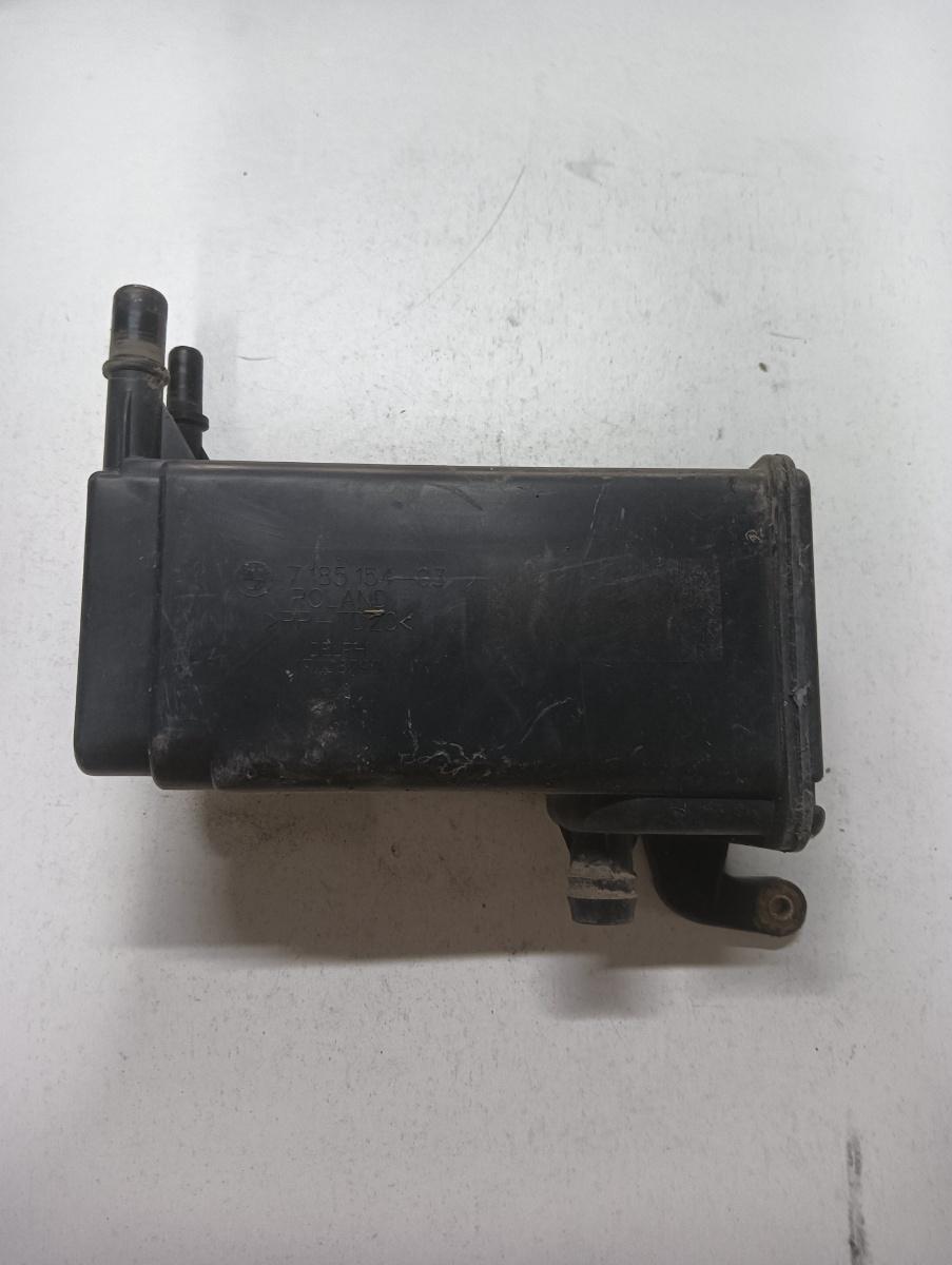 Filtru carbon BMW 7 V F01, F02, F03, F04 2008 - 2015 3.0 ActiveHybrid 7 N55 B30 A 718515403