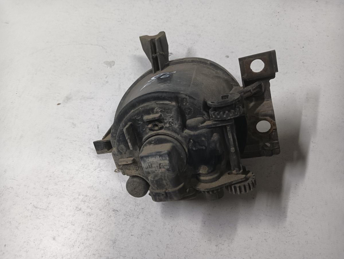 Proiector ceata stanga fata VOLKSWAGEN TOUAREG 7LA, 7L6, 7L7 2002 - 2013 – foto 2