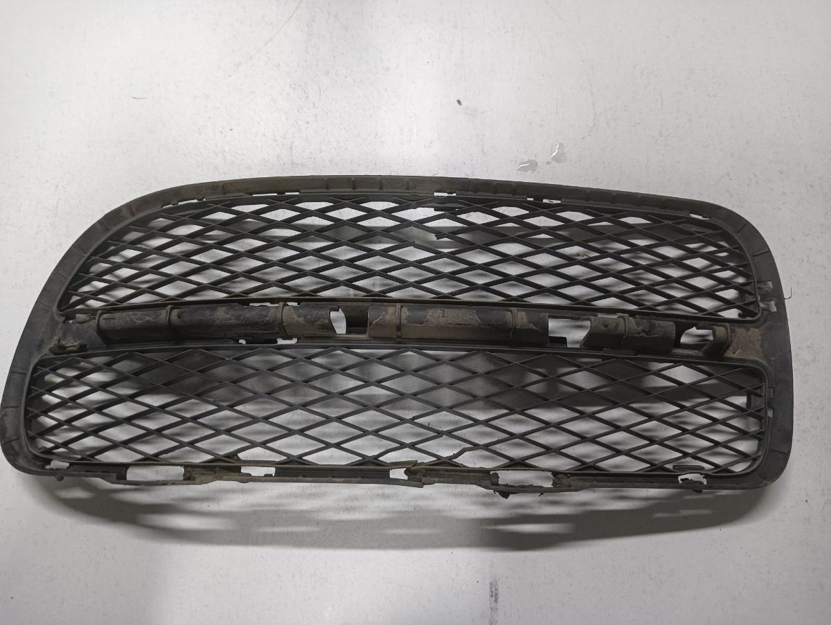 Grila bara stanga fata VOLKSWAGEN TOUAREG 7LA, 7L6, 7L7 2002 - 2013