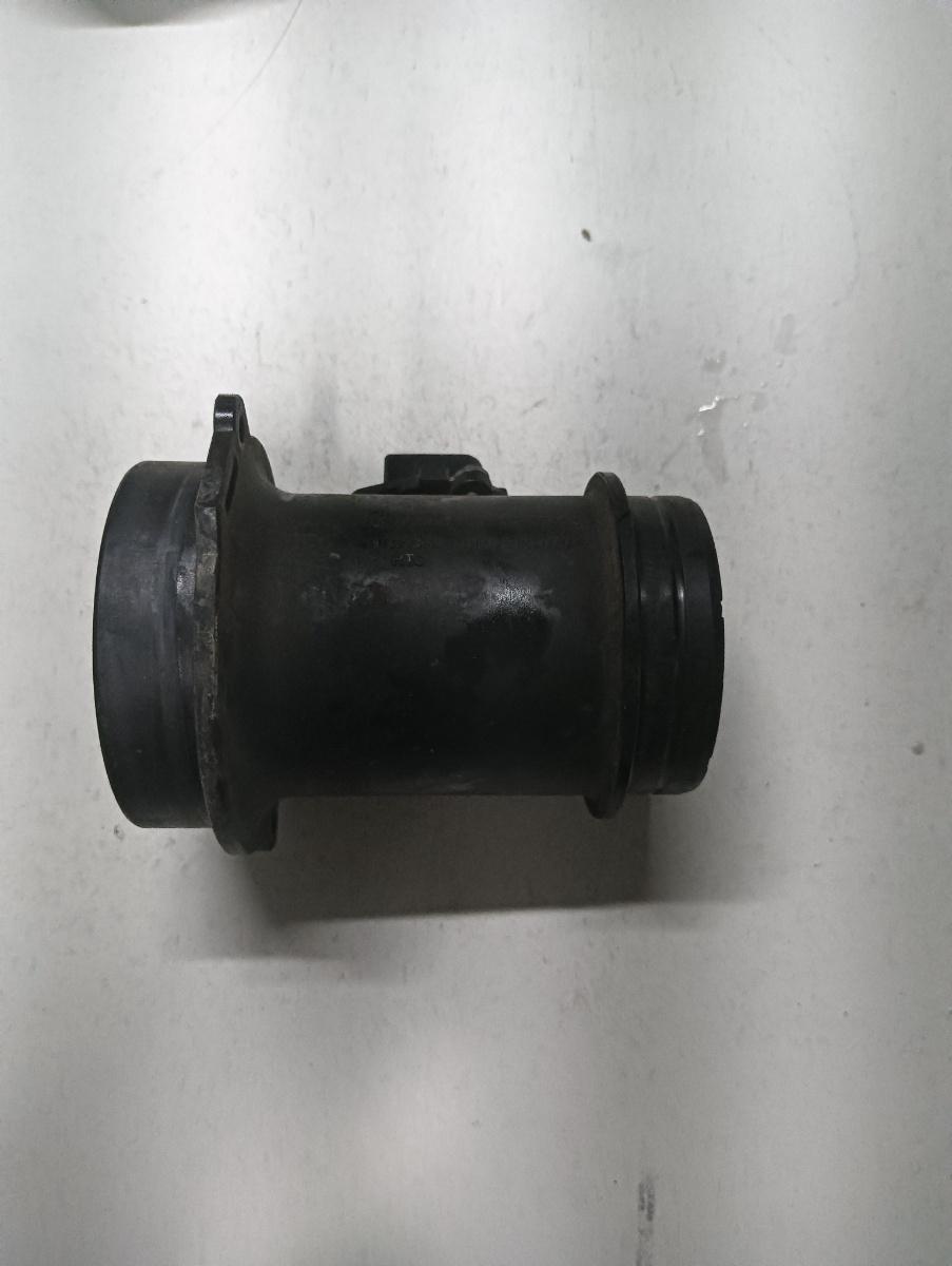 Debitmetru aer  VOLKSWAGEN TOUAREG 7LA, 7L6, 7L7 2002 - 2013 3.0 V6 TDI BKS, CATA