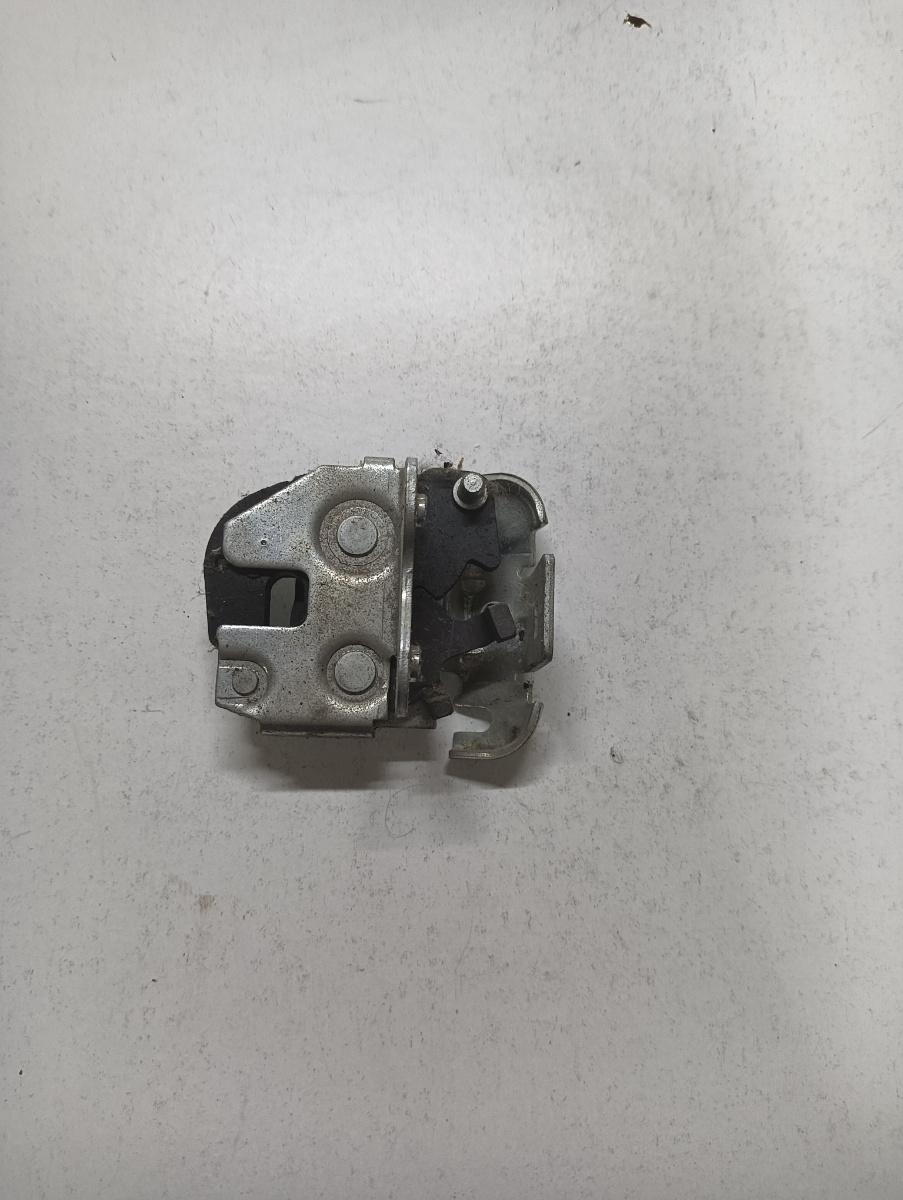 Incuietoare capota  MERCEDES-BENZ C-CLASS II W203  2000 - 2007