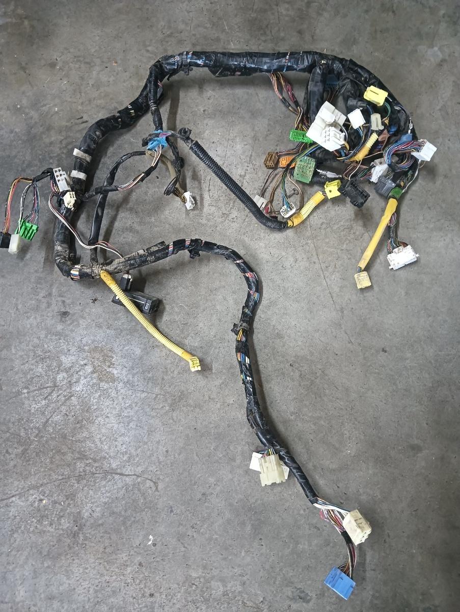 Instalatie electrica motor SUZUKI JIMNY SN 1998 - > 1.3 4WD M13A