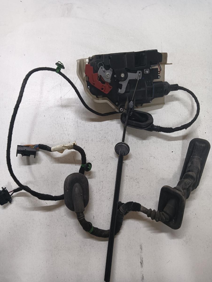 Broasca usa VOLKSWAGEN TOURAN 1T1, 1T2 2003 - 2010 – foto 2
