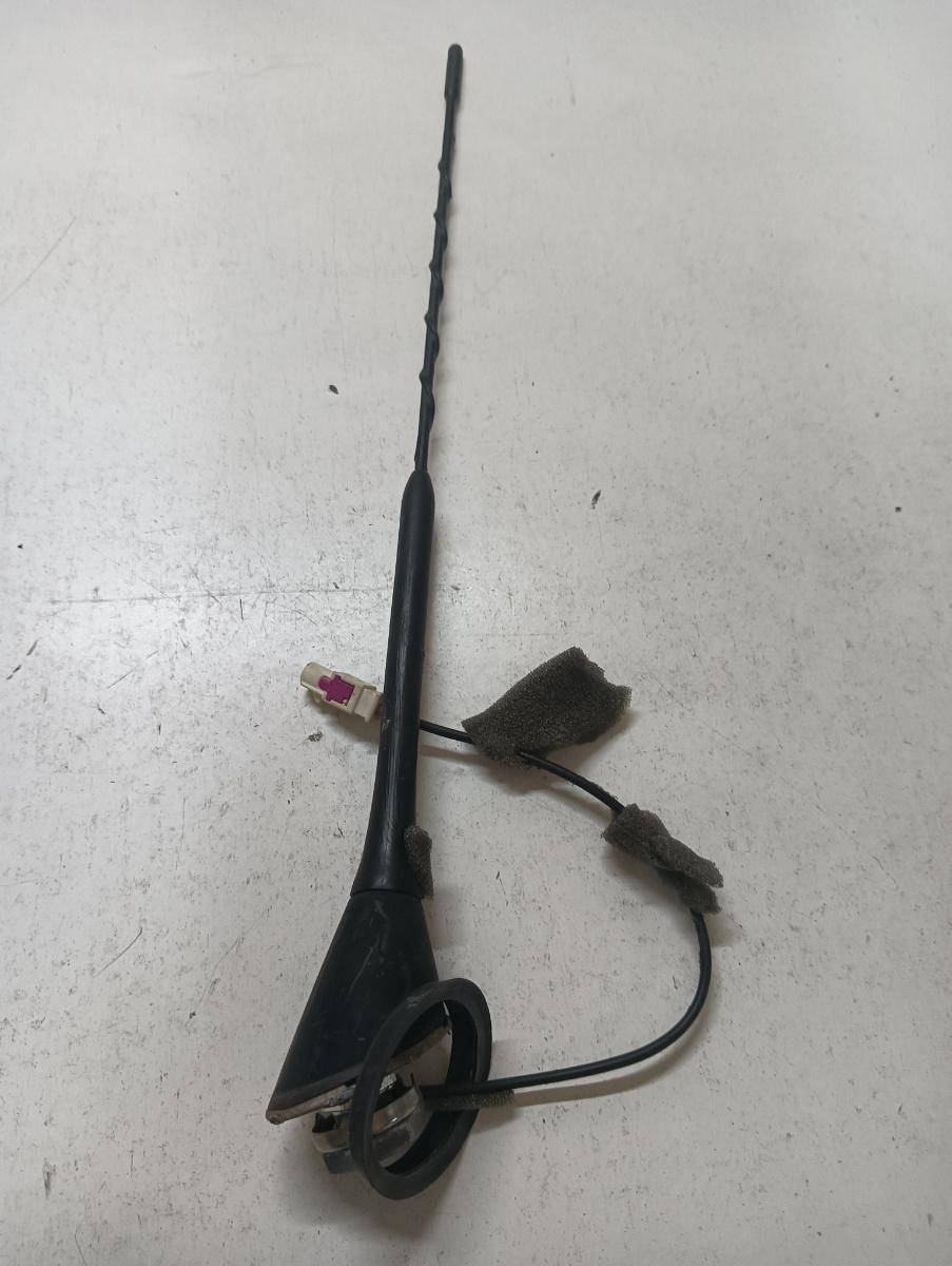 Antena  VOLKSWAGEN TIGUAN 5N_ 2007 - > – foto 2
