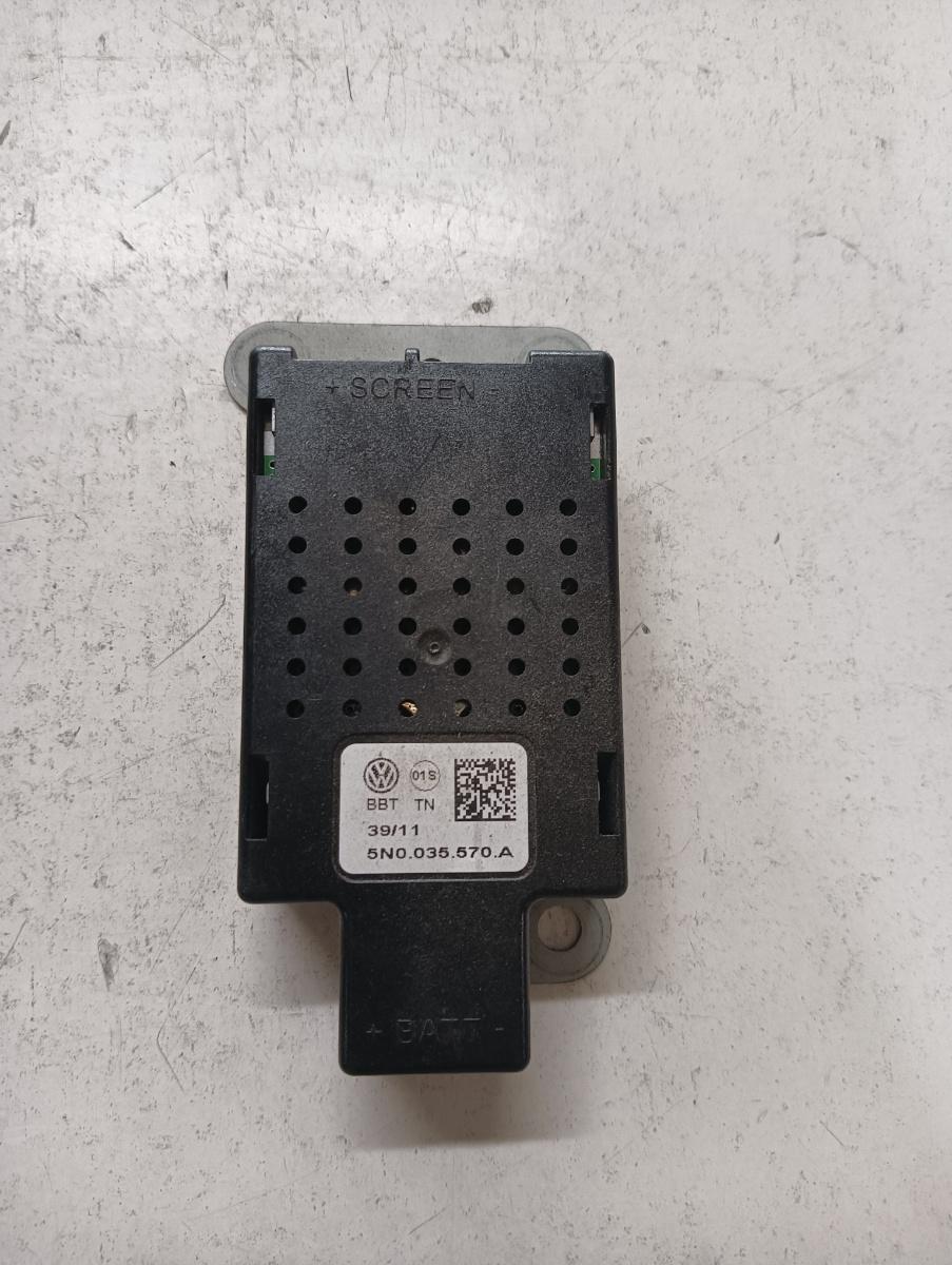 Amplificator antena  VOLKSWAGEN TIGUAN 5N_ 2007 - > 5n0035570a