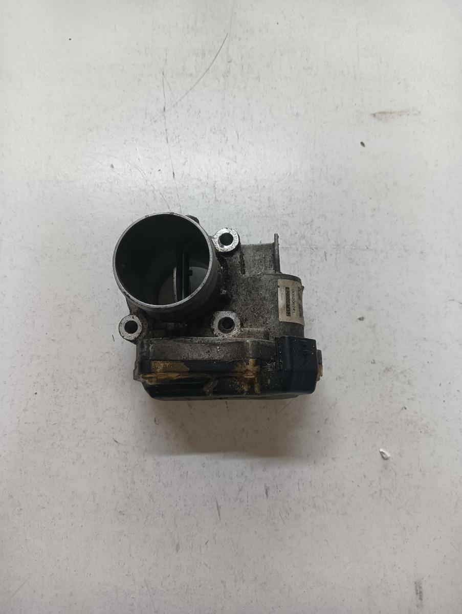 Supapa clapeta de acceleratie electrica RENAULT LAGUNA III BT0/1 2007 - 2015 2.0 dCi M9R.. 8200987453