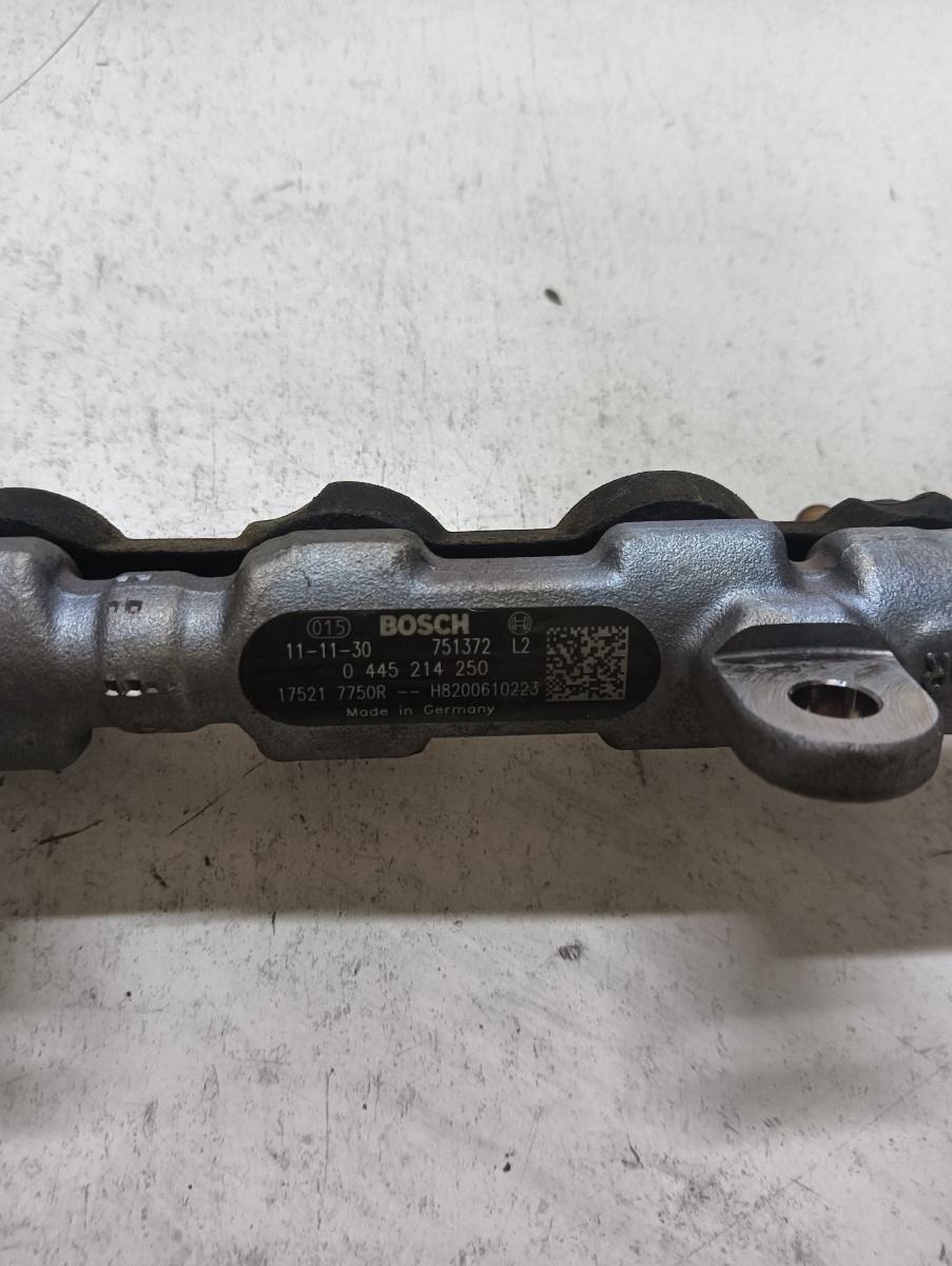 Rampa injectoare  RENAULT LAGUNA III BT0/1 2007 - 2015 – foto 2