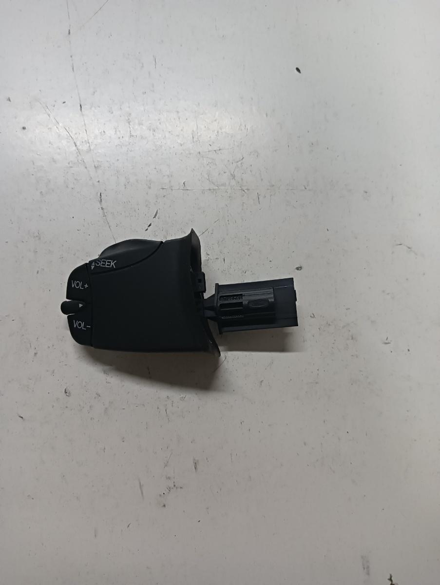 Control multimedia volan FORD FOCUS Estate DNW 1999 - 2007