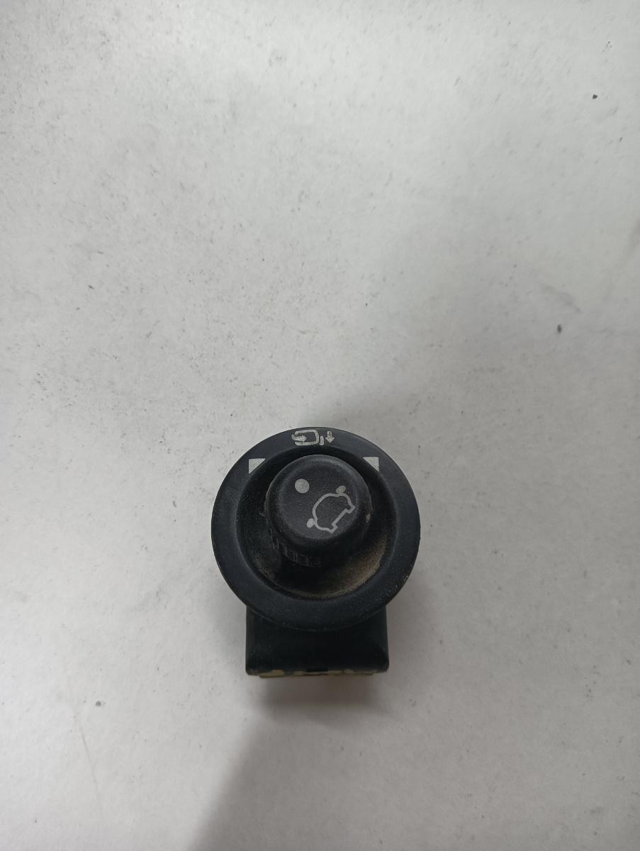 Buton reglaj oglinzi  RENAULT MEGANE III Hatchback BZ0_ 2008 - >