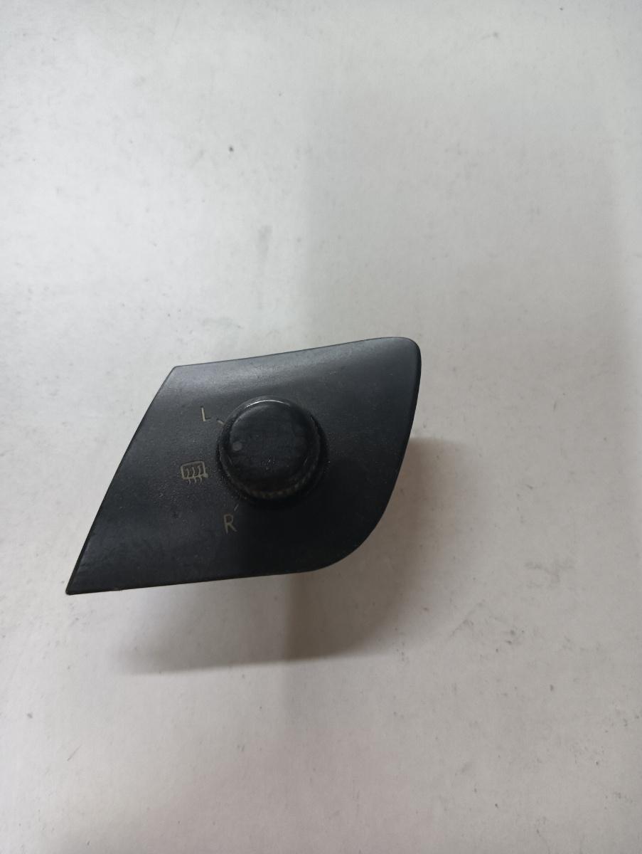 Buton reglaj oglinzi  VOLKSWAGEN GOLF V 1K1 2003 - 2009