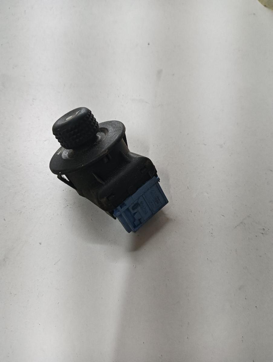 Buton reglaj oglinzi  FORD C-MAX DM2 2007 - 2010 185526 – foto 2