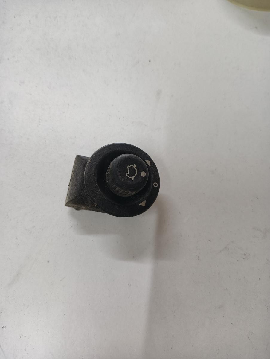 Buton reglaj oglinzi  FORD FIESTA IV JA_, JB_ 1995 - 2002