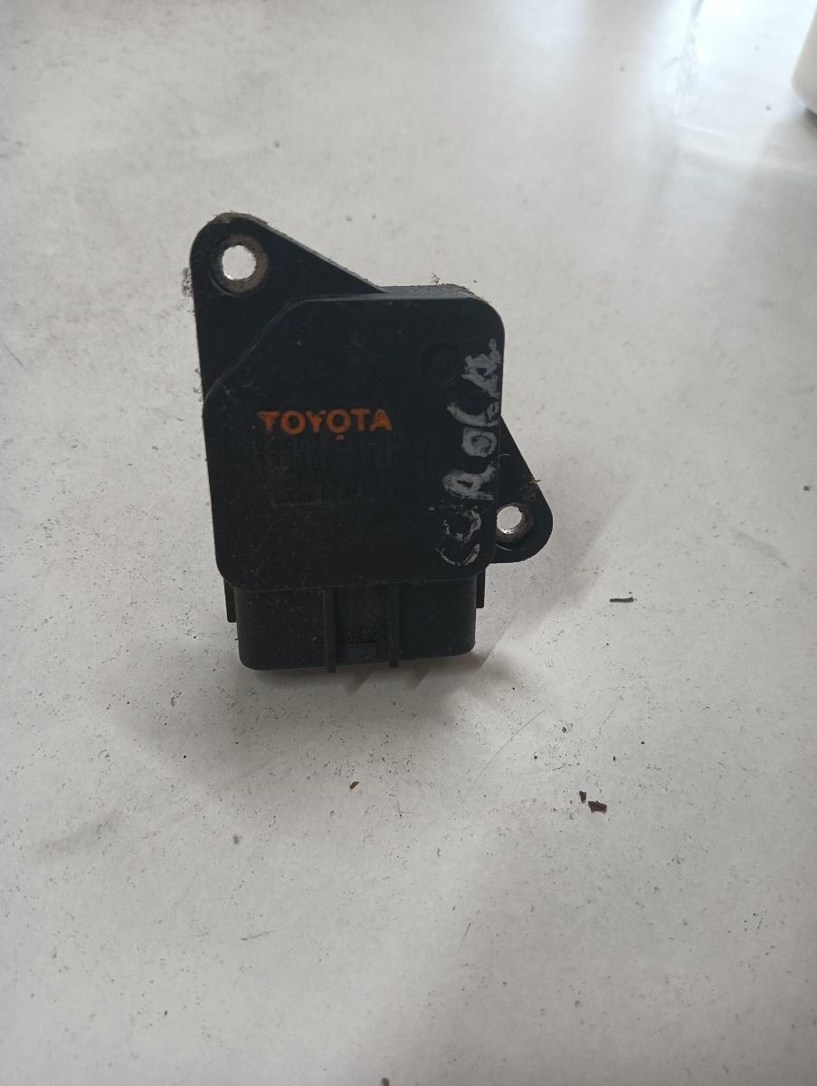 Debitmetru aer  TOYOTA COROLLA 2002> 2220422010