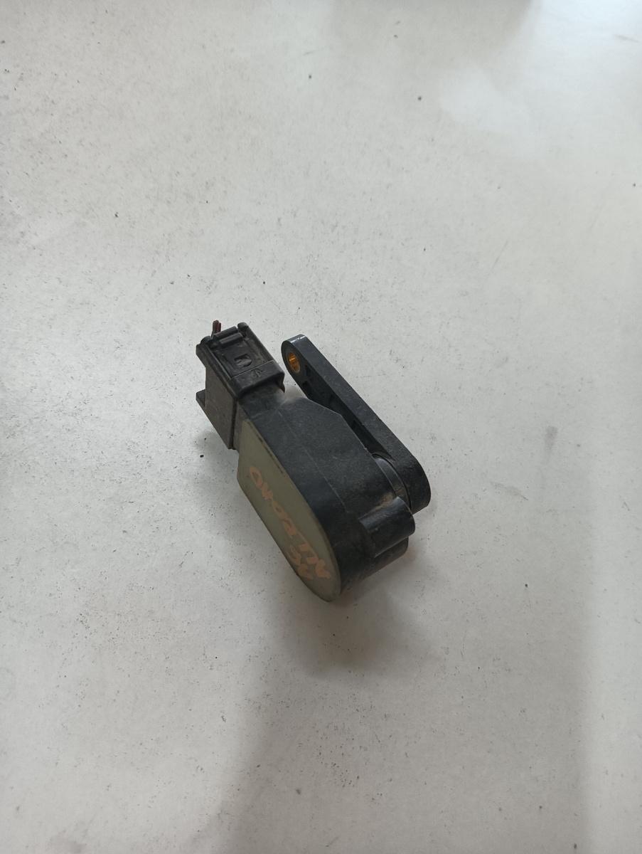 Senzor nivel faruri AUDI A4 III 8EC, B7 2004 - 2008 8e0907503
