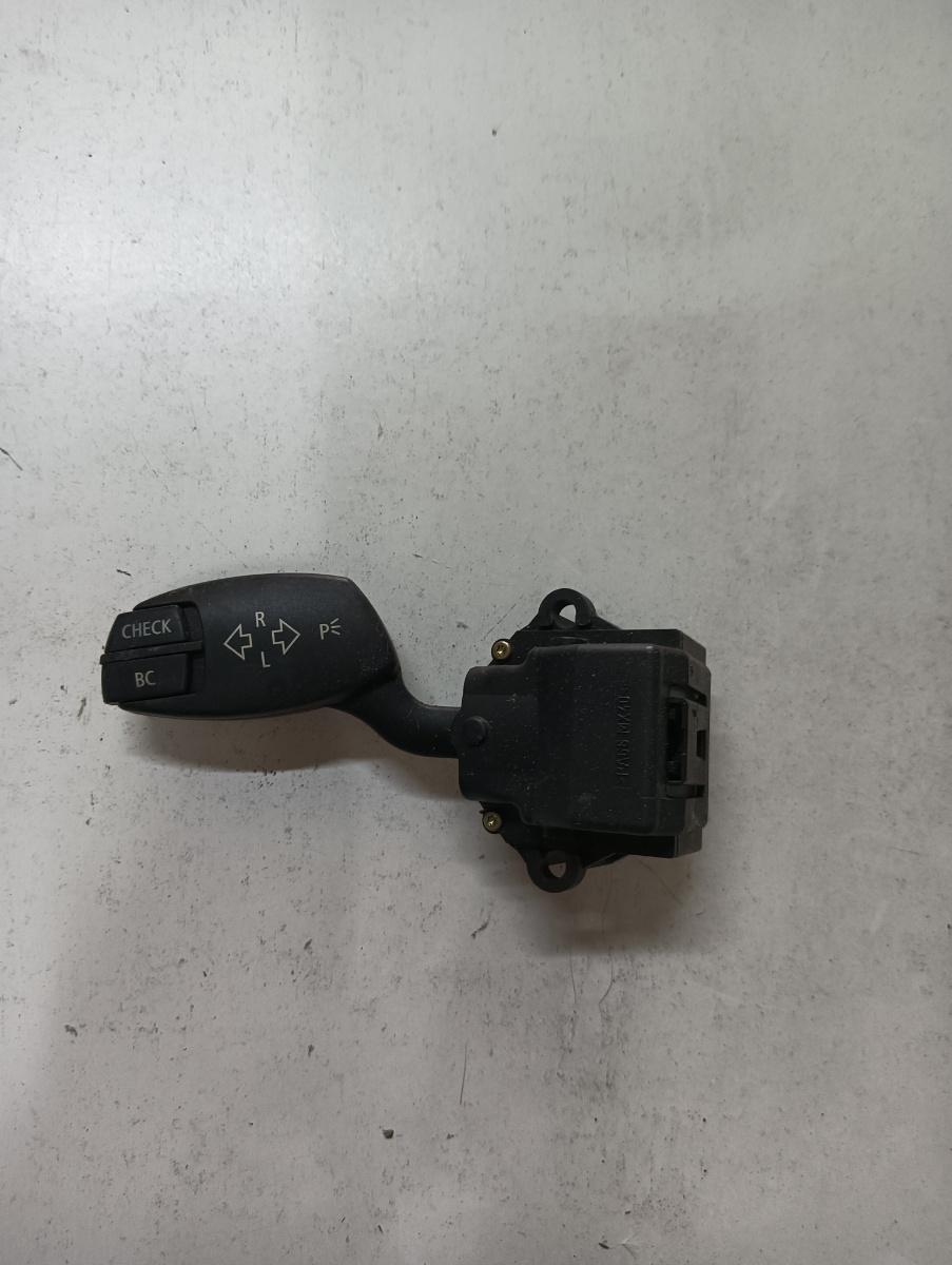 Maneta semnalizare  BMW 5 E60 2001 - 2010 6924103b