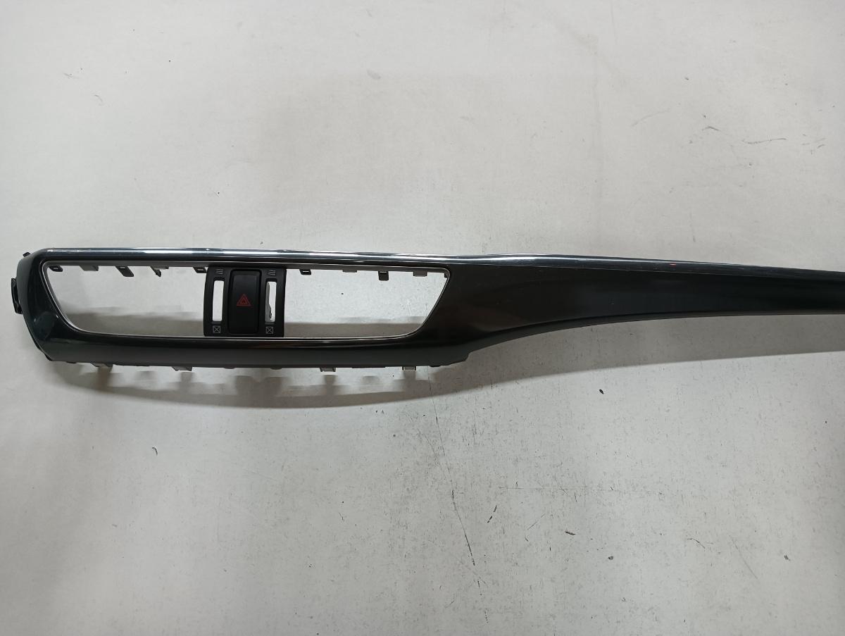 Ornament bord /buton avarie MAZDA 6 2014>