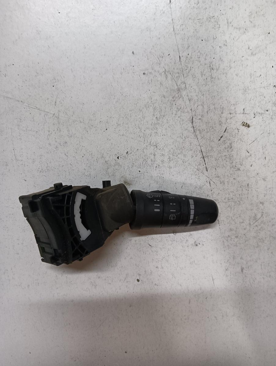 Maneta actionare stergatoare NISSAN X-TRAIL T30 2001 - 2013 252608h906