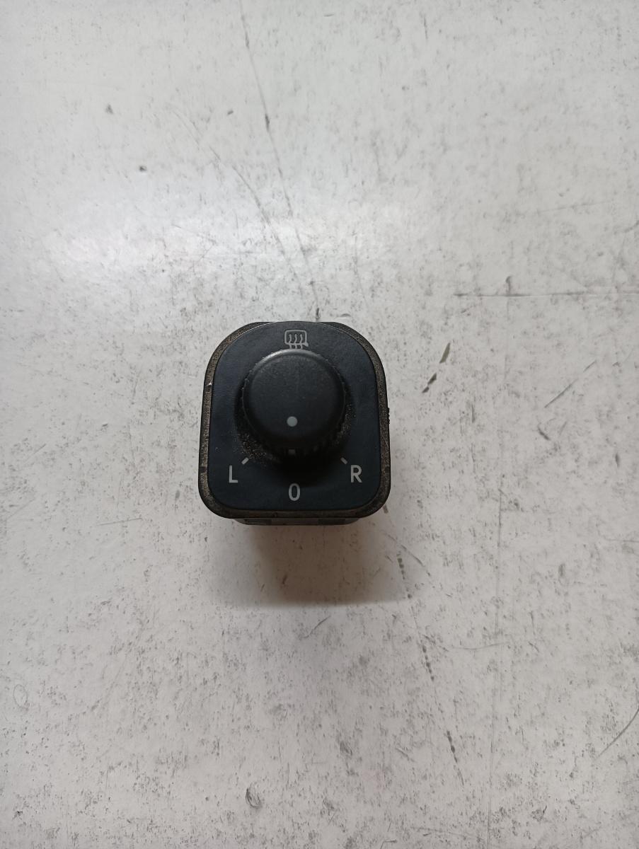 Buton reglaj oglinzi  VOLKSWAGEN PASSAT 3C2 2005 - 2010 1k0959565h