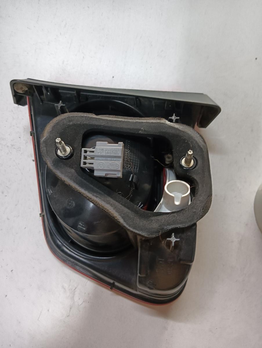 Stopuri hayon stanga spate VOLKSWAGEN TIGUAN 5N_ 2007 - > 5n0945093c – foto 2