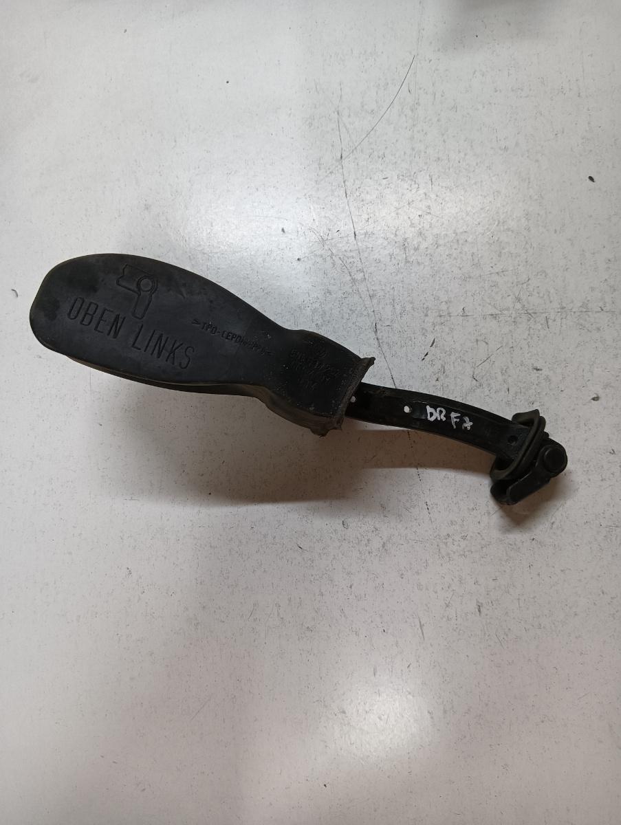 Opritor usa  dreapta fata VOLKSWAGEN TIGUAN 5N_ 2007 - > 5n0837267