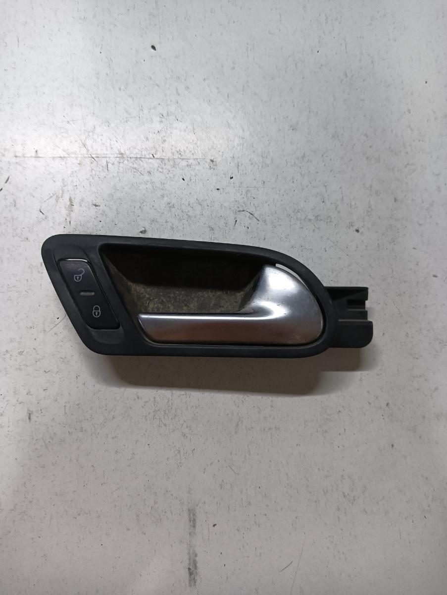 Maner interior portiera fata dreapta fata VOLKSWAGEN TIGUAN 5N_ 2007 - > 5n2837114