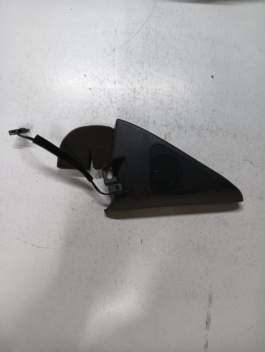 Tweeter  dreapta fata VOLKSWAGEN TIGUAN 5N_ 2007 - >