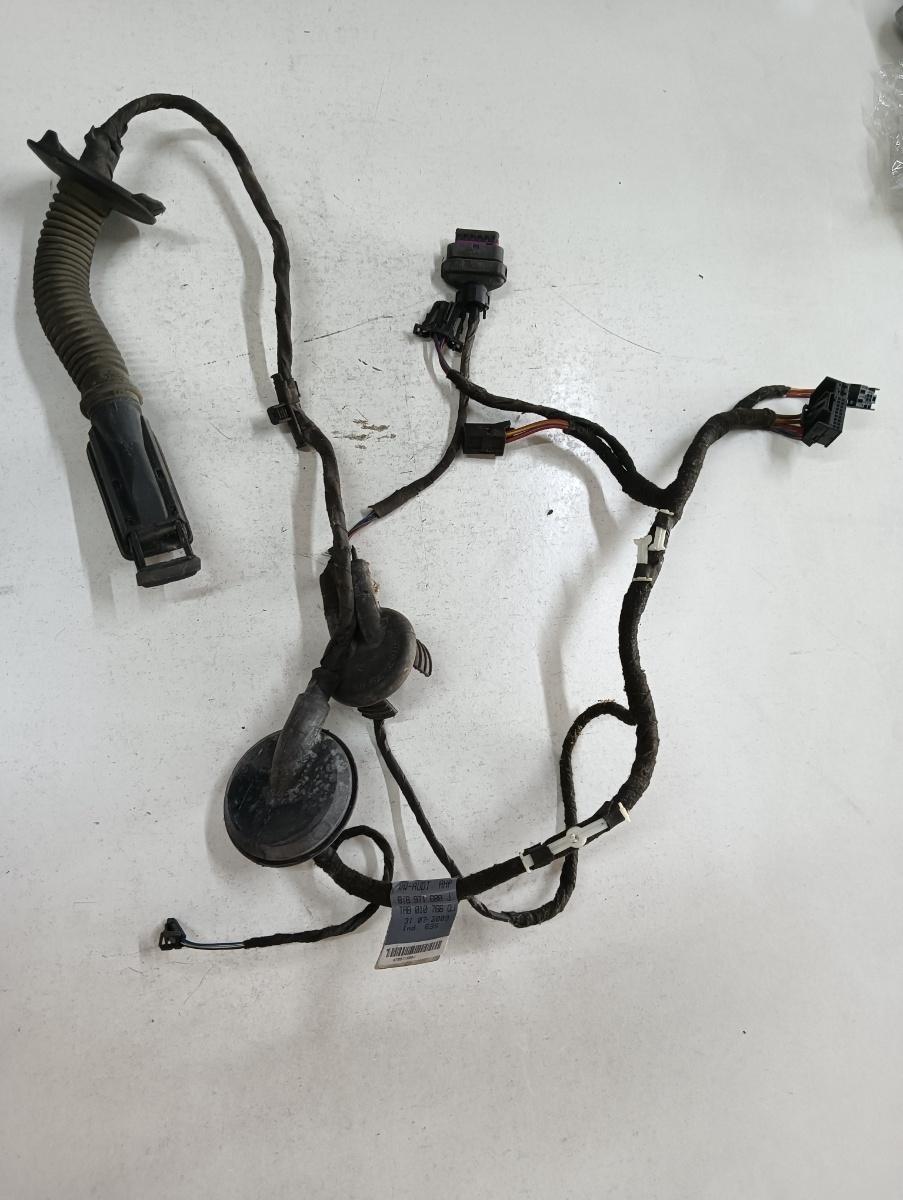 Instalatie electrica usa  dreapta spate AUDI A5/S5 8T3 2007 - 2017 8t8971688j