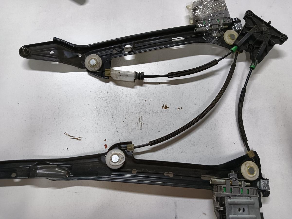 Macara geam electric  dreapta spate AUDI A5/S5 8T3 2007 - 2017
