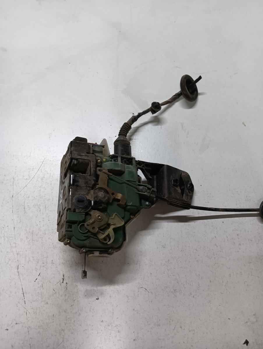Broasca usa dreapta spate VOLKSWAGEN PASSAT 3B3 2000 - 2005 – foto 2