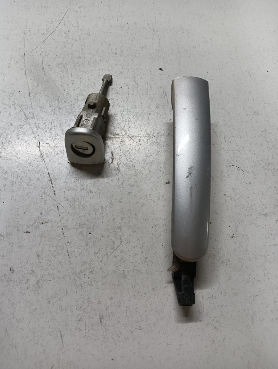 Maner usa  dreapta fata VOLKSWAGEN PASSAT 3B3 2000 - 2005