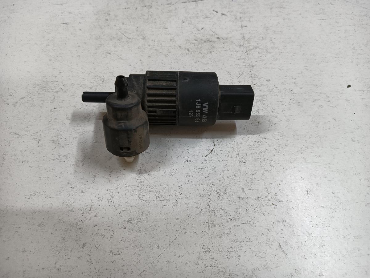 Pompita lichid parbriz  VOLKSWAGEN GOLF IV 1J1 1997 - 2007 1j6955651 – foto 2