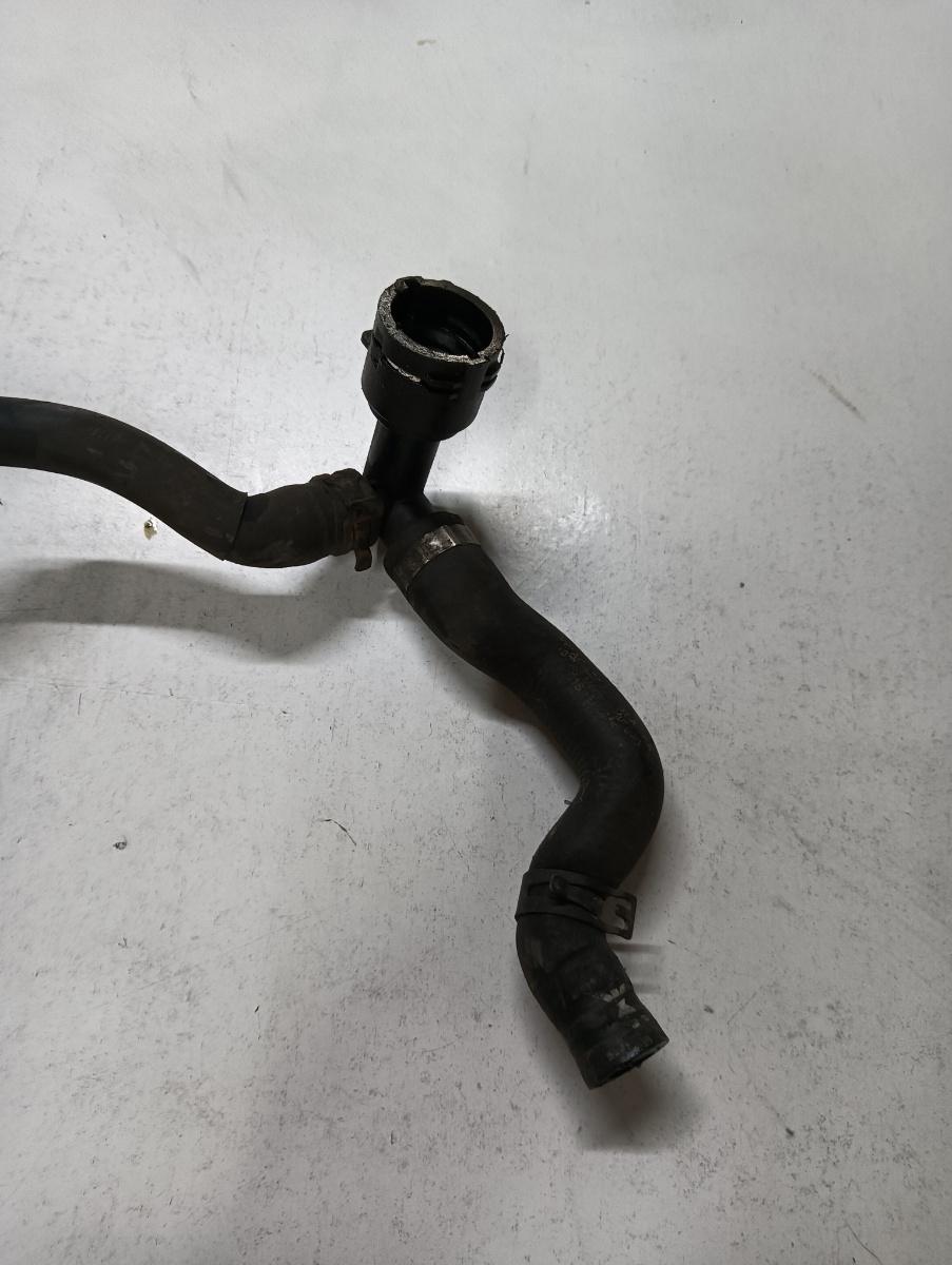 Furtun apa VOLKSWAGEN PASSAT 3G2 2014 - > – foto 2