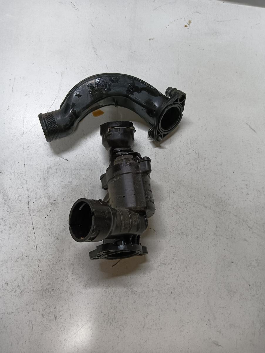 Corp termostat  VW (SVW) PASSAT B8 2016 - > 04l121111h
