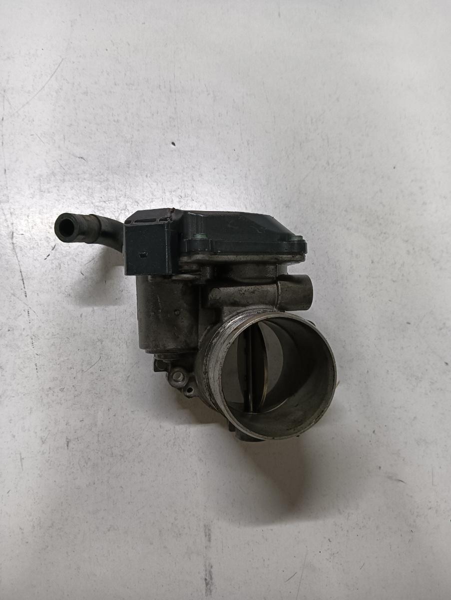 Clapeta acceleratie VW (SVW) PASSAT B8 2016 - > 03n128063b