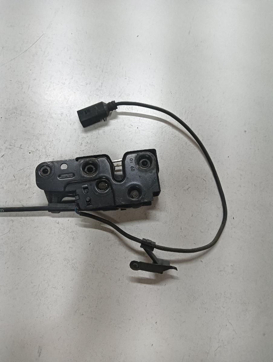 Incuietoare capota  AUDI Q5 8RB 2008 - >