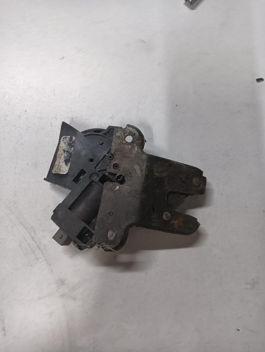 Broasca hayon/portbagaj VOLKSWAGEN PASSAT 3C2 2005 - 2010
