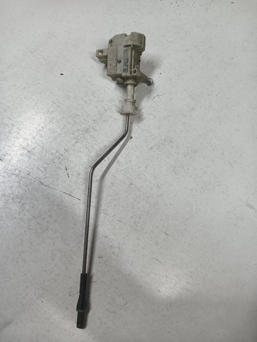 Motoras rezervor  VOLKSWAGEN PASSAT 3C2 2005 - 2010