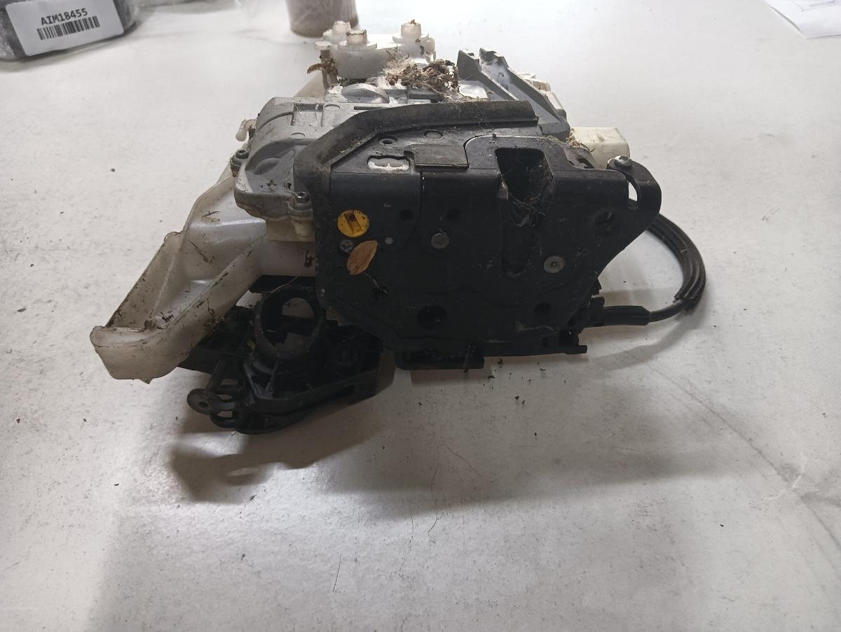 Broasca usa stanga fata VOLKSWAGEN PASSAT 3C2 2005 - 2010 3c2837015a – foto 2