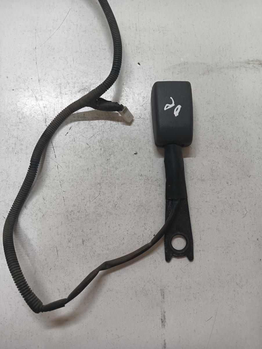 Pretensionare  dreapta fata TOYOTA LAND CRUISER LJ12_, KZJ12_, TRJ12_, KDJ12_, GRJ12_ 2002 -