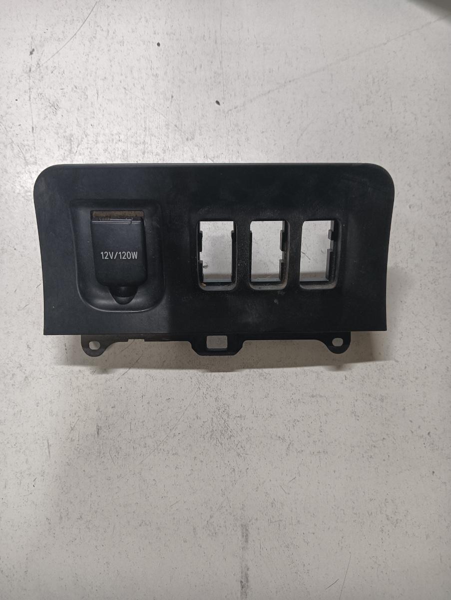 Bricheta TOYOTA LAND CRUISER 150 TRJ15_, KDJ15_, GRJ15_, GDJ15_ 2009 - >, TOYOTA LAND CRUISER LJ12_, KZJ12_, TRJ12_, KDJ12_, GRJ12_ 2002 - 5883160020