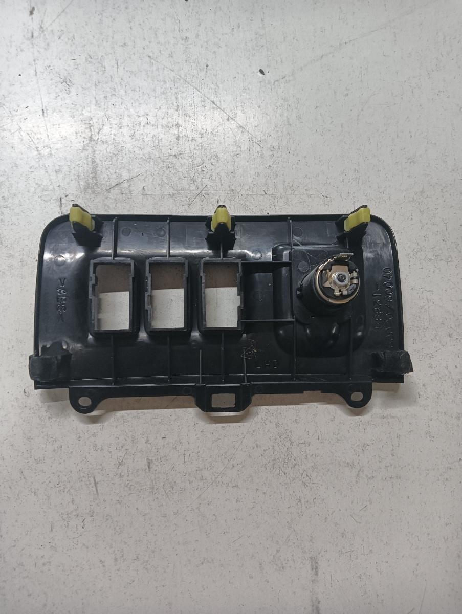 Bricheta TOYOTA LAND CRUISER 150 TRJ15_, KDJ15_, GRJ15_, GDJ15_ 2009 - >, TOYOTA LAND CRUISER LJ12_, KZJ12_, TRJ12_, KDJ12_, GRJ12_ 2002 - 5883160020 – foto 2