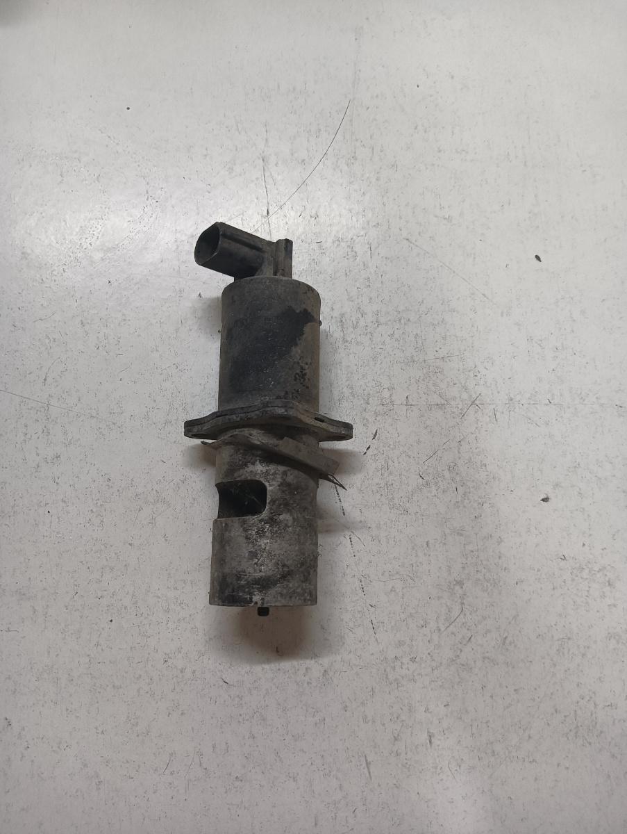 Supapa EGR RENAULT KANGOO KC0/1_ 1997 - > 1.5 dCi K9K 702, K9K 710 7700107471