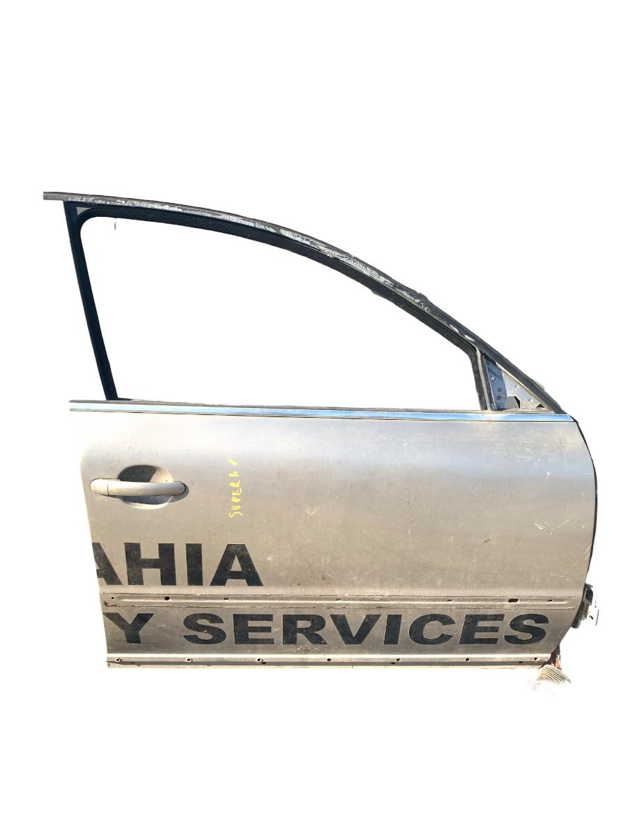 Portiera fata dreapta fata SKODA SUPERB 3U4 2001 - 2008, Sedan