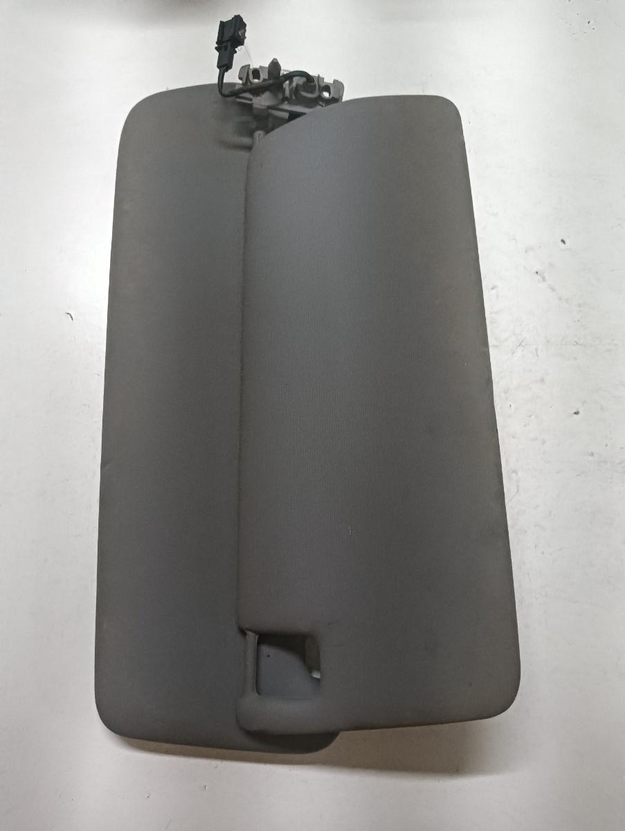 Parasolar VOLKSWAGEN TOUAREG 7LA, 7L6, 7L7 2002 - 2013 7l6857552