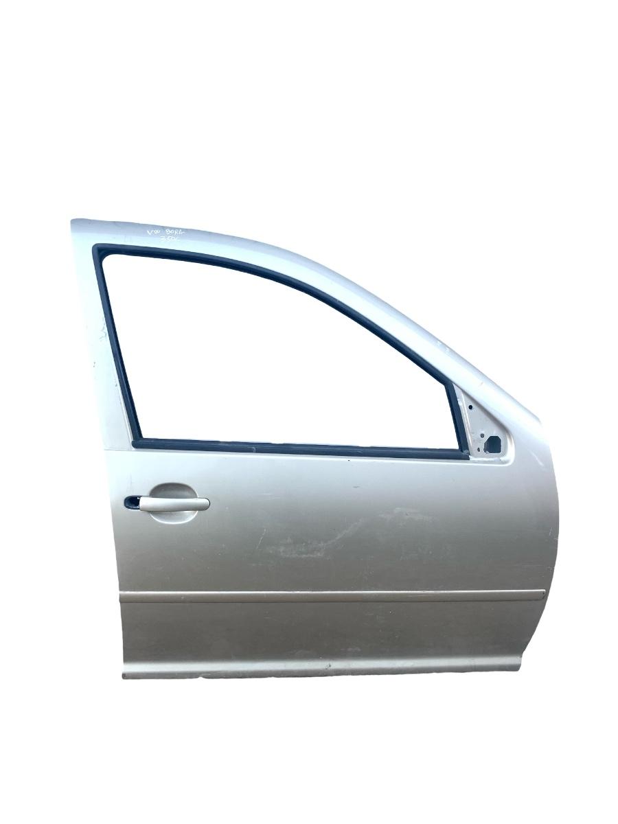 Portiera goala dreapta fata VOLKSWAGEN BORA 2004