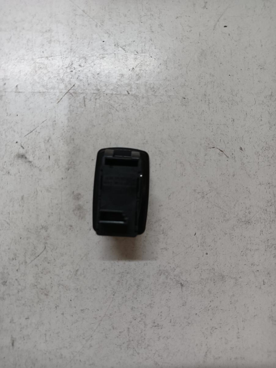 Butoane geamuri electrice dreapta fata BMW X6 E71, E72 2007 - 2014 – foto 2