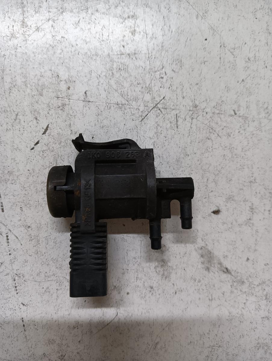 Electrovalva AUDI A4 IV 8K2, B8 2007 - 2015 TDI CJCD, CMFB, CSUA, AUDI A5/S5 8T3 2007 - 2017 2.7 TDI CAMA, CGKA VAG 1k0906283a – foto 2